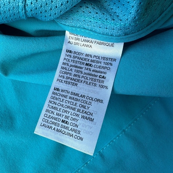 Chico’s Zenergy Teal Blue Lightweight Athletic Zip Up Jacket Size 1 (US Medium) - Picture 7 of 8